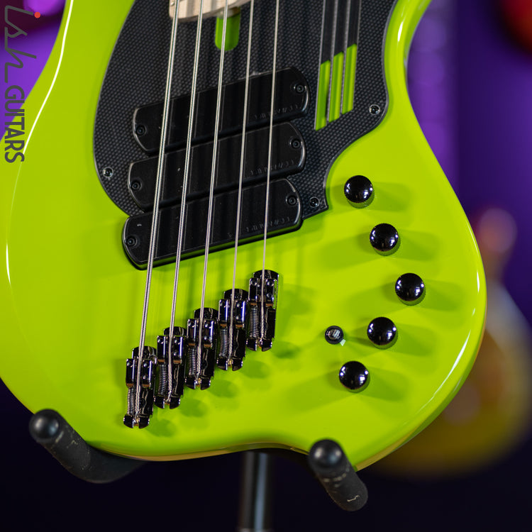 Dingwall NG-3 5-String Bass Ferrari Green – Ish Guitars