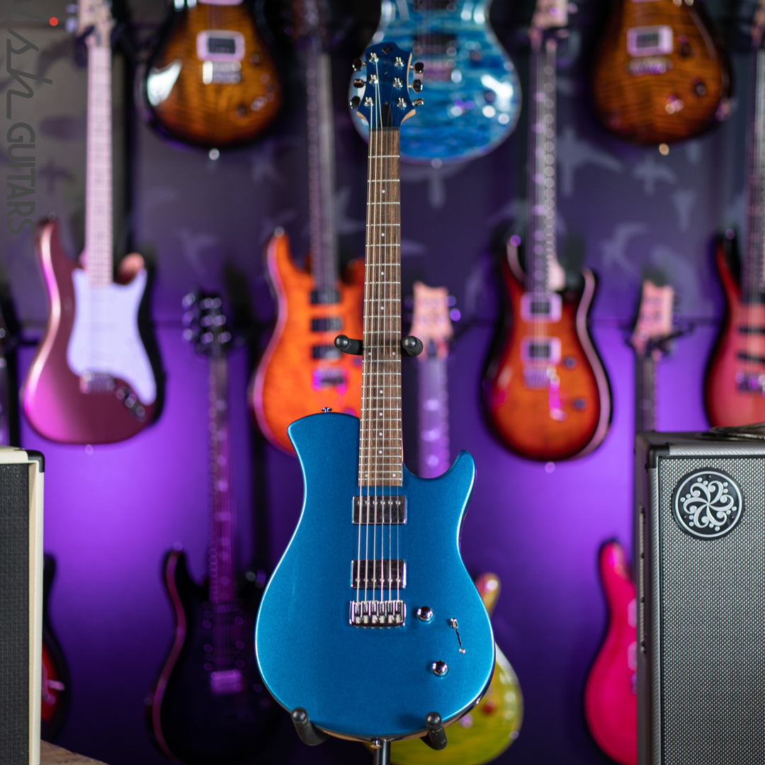 Relish Guitars Trinity Metallic Blue
