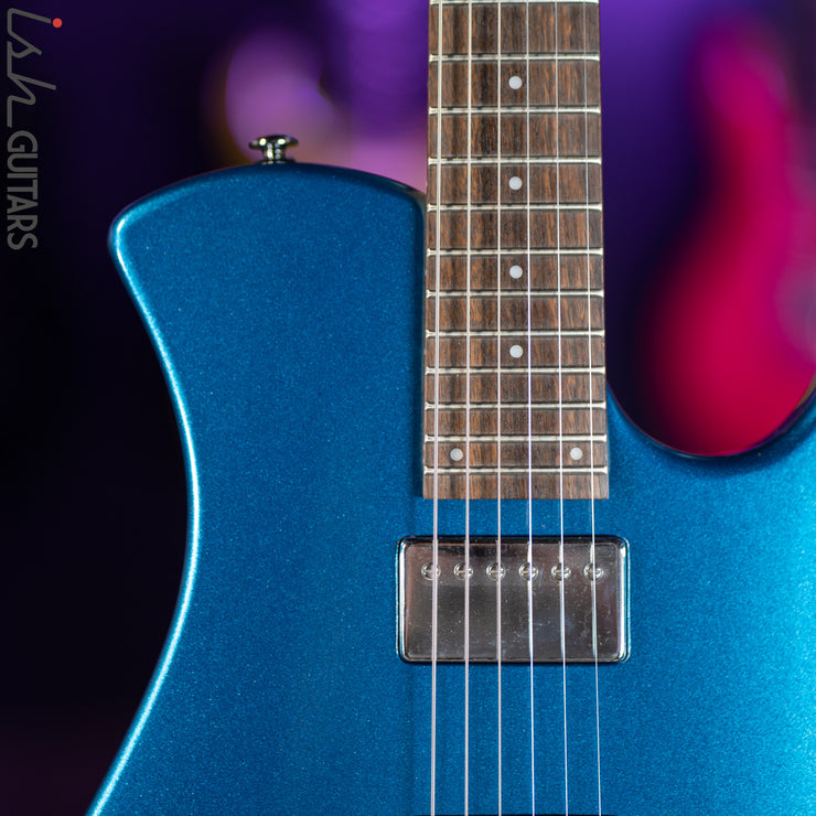 Relish Guitars Trinity Metallic Blue