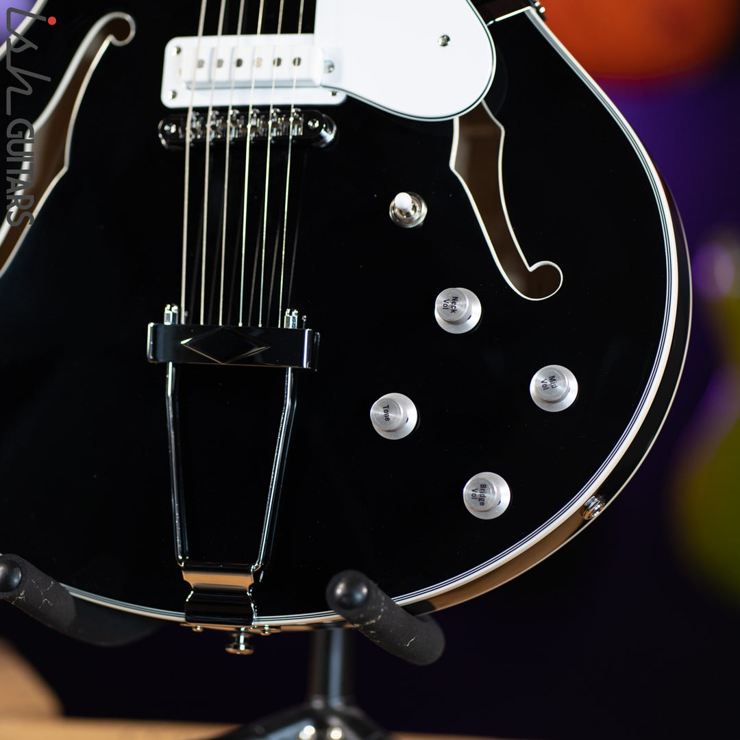 Vox Bobcat S66 Black Demo – Ish Guitars