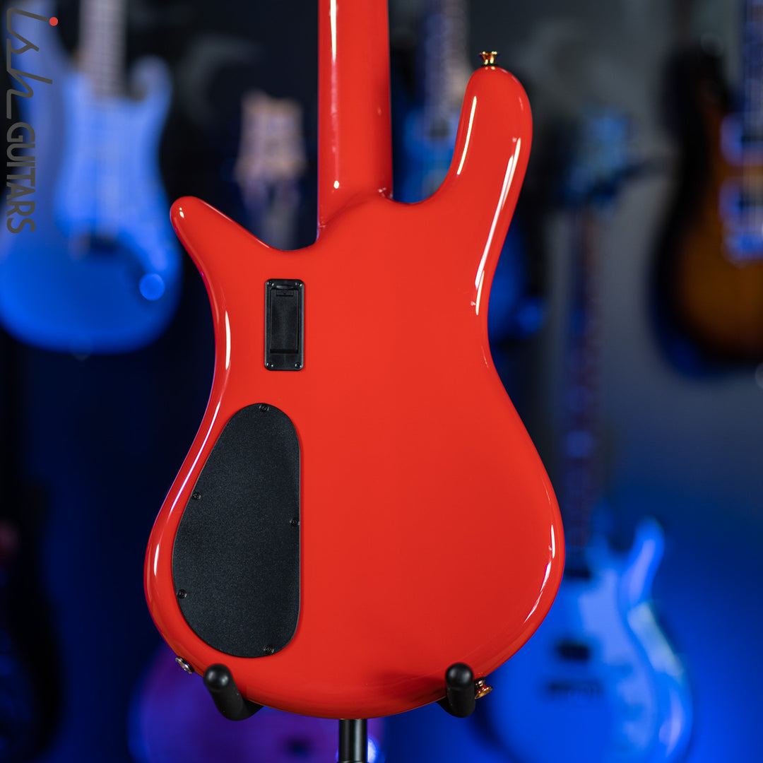 Spector Euro 4 Classic Red Gloss Bass Guitar Demo