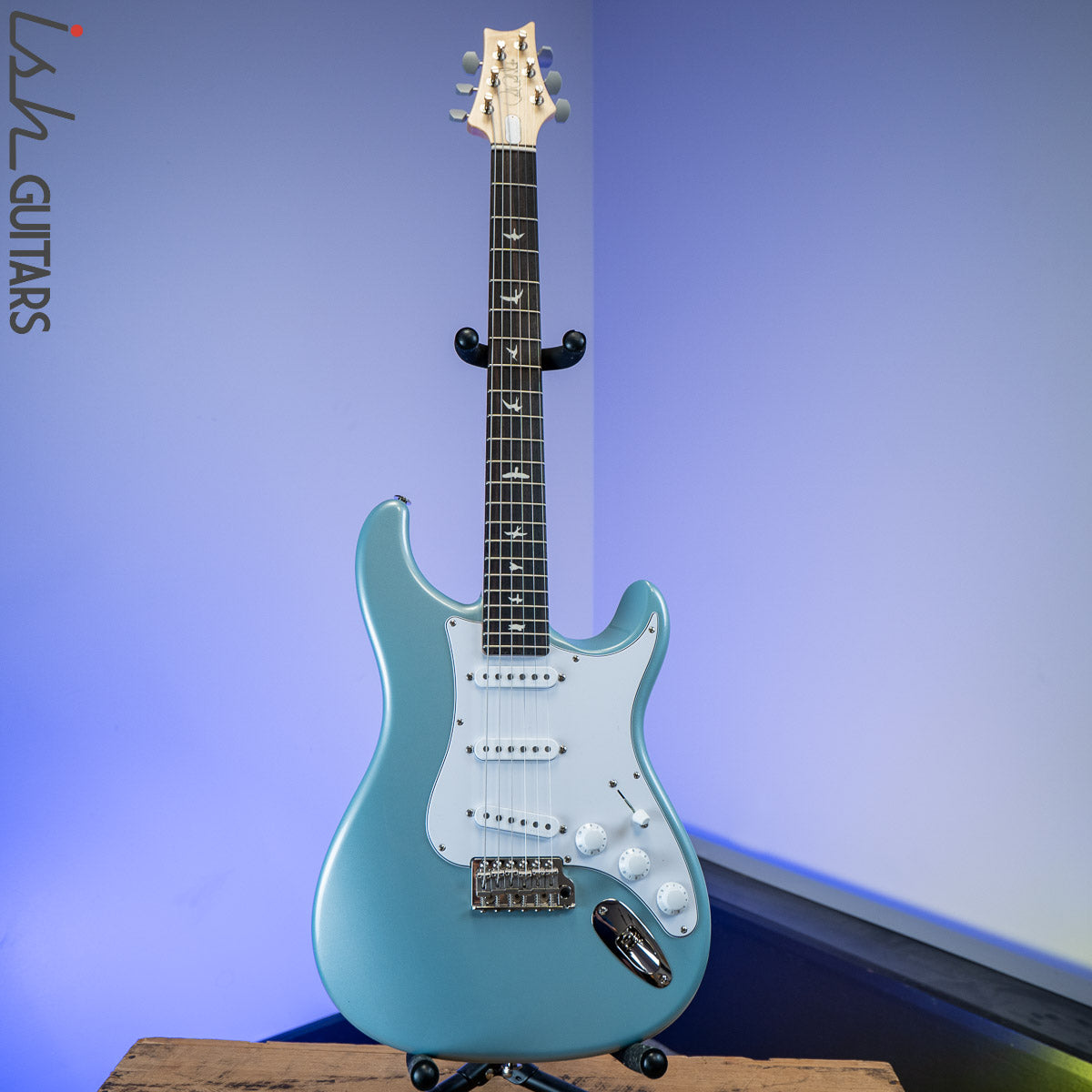 PRS Silver Sky Polar Blue – Ish Guitars