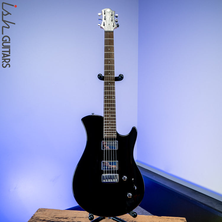 Trinity by Relish Metallic Black – Ish Guitars