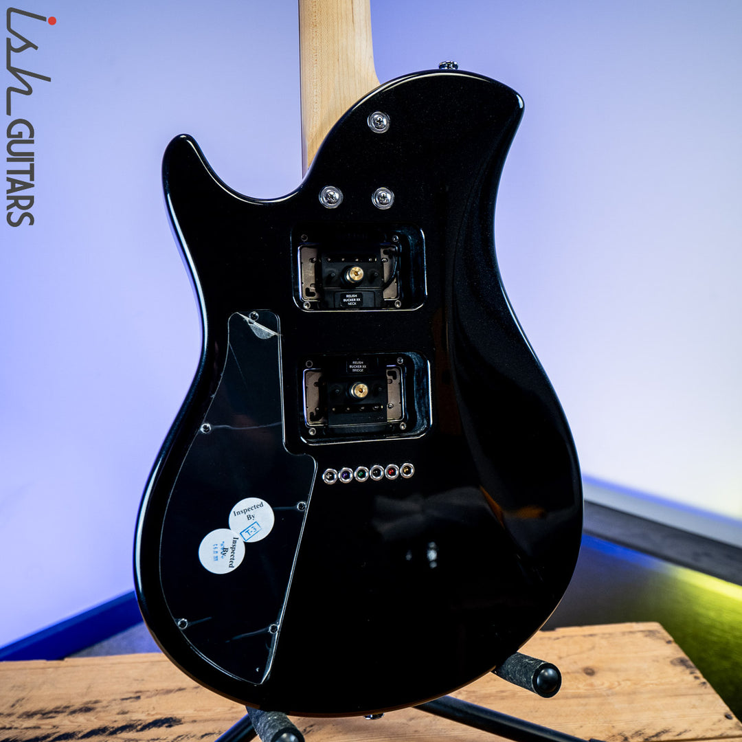 Trinity by Relish Metallic Black