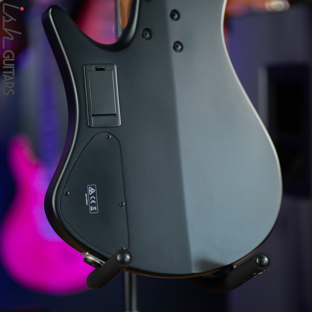 Ibanez EHB1005MS Headless Bass Flat Black