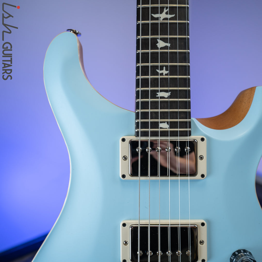 PRS CE 24 Satin Nitro 57/08 Ebony Fretboard Powder Blue