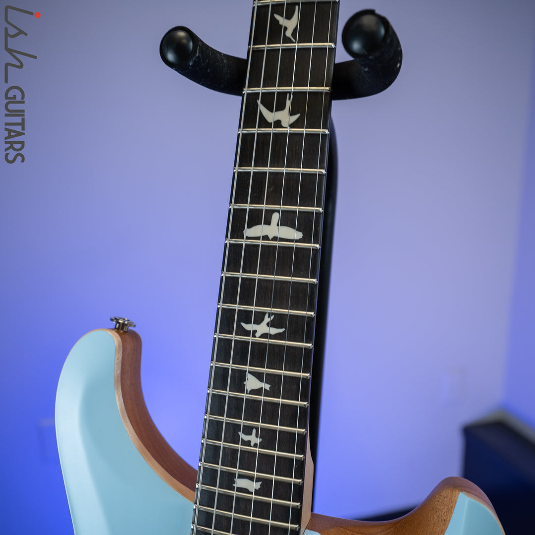 PRS CE 24 Satin Nitro 57/08 Ebony Fretboard Powder Blue