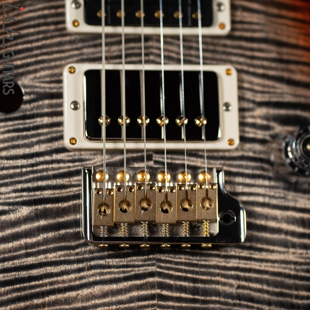 2019 PRS Special 22 10-Top Charcoal Cherry Burst
