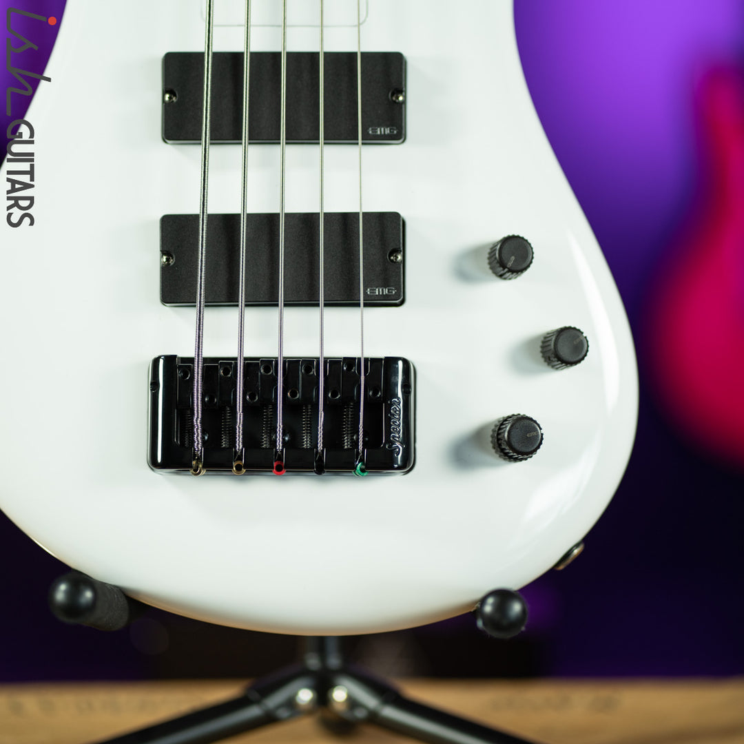 Spector Bantam 5 Short Scale Bass White Gloss Demo