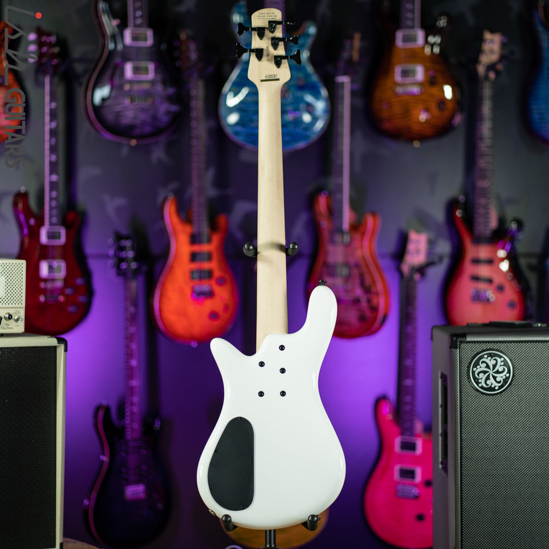 Spector Bantam 5 Short Scale Bass White Gloss Demo