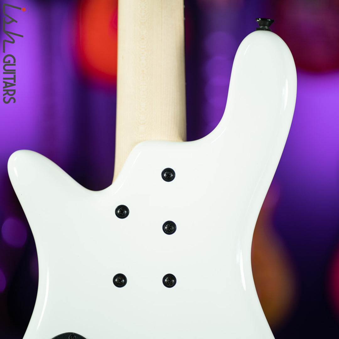 Spector Bantam 5 Short Scale Bass White Gloss Demo