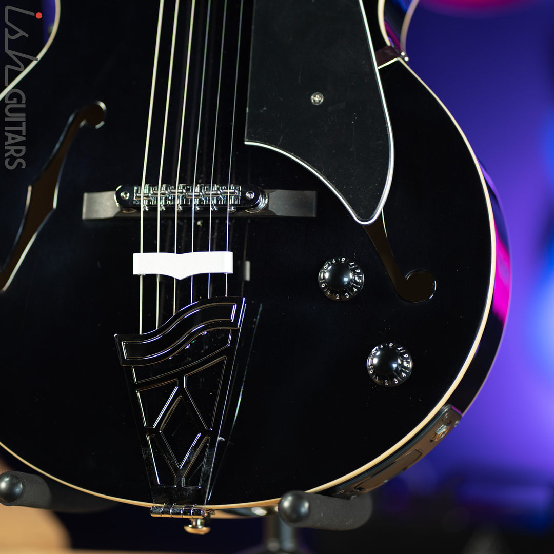 Vox VGA-3D Giulietta Archtop Trans Black - Demo