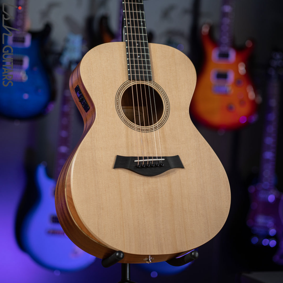 Taylor Academy 12e Acoustic Guitar Natural