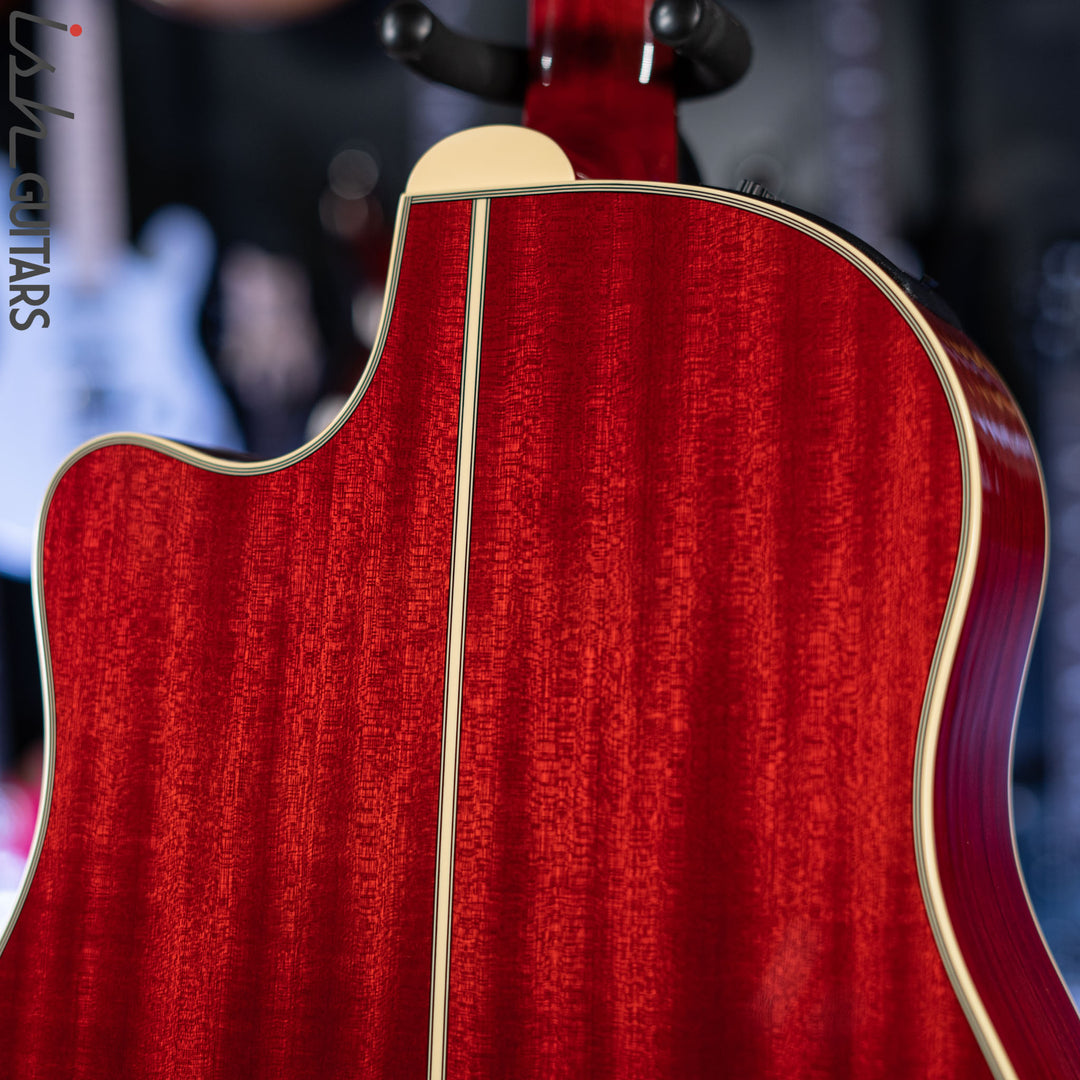 Takamine CP6SSDC Singlecut Dreadnought Gloss Cherry Sunburst Demo