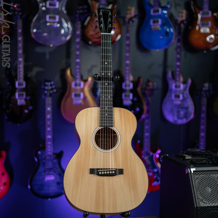 Martin 000 Jr-10 Acoustic Guitar Natural