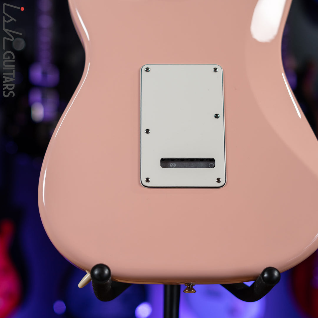 2021 Fender Player’s Series Stratocaster Mexico Shell Pink MINT