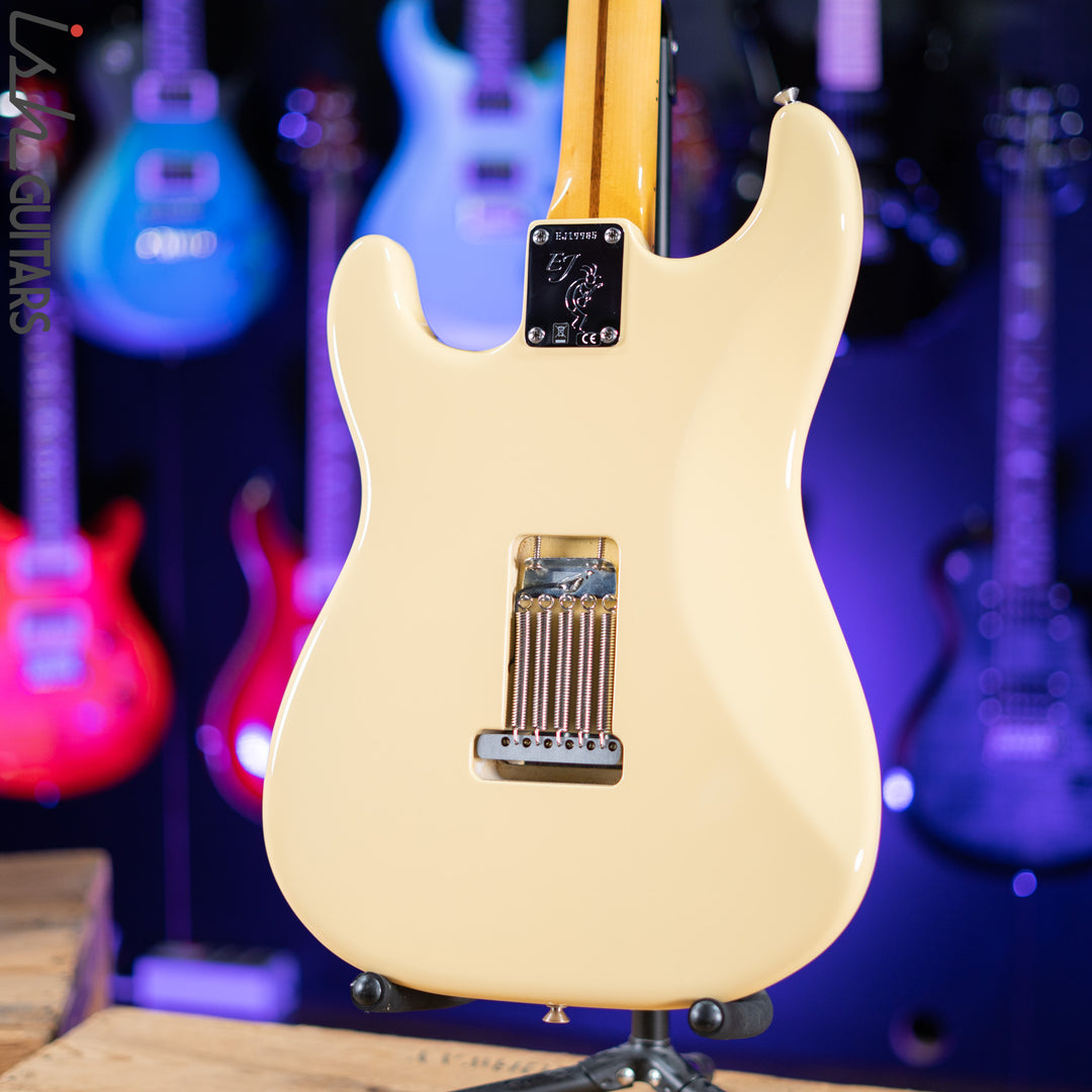 2018 Fender Eric Johnson Thinline Strat Vintage White