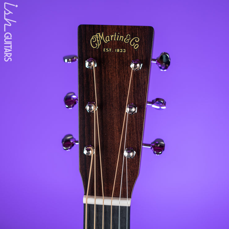 Martin 00-18 Standard Series Acoustic Guitar Natural