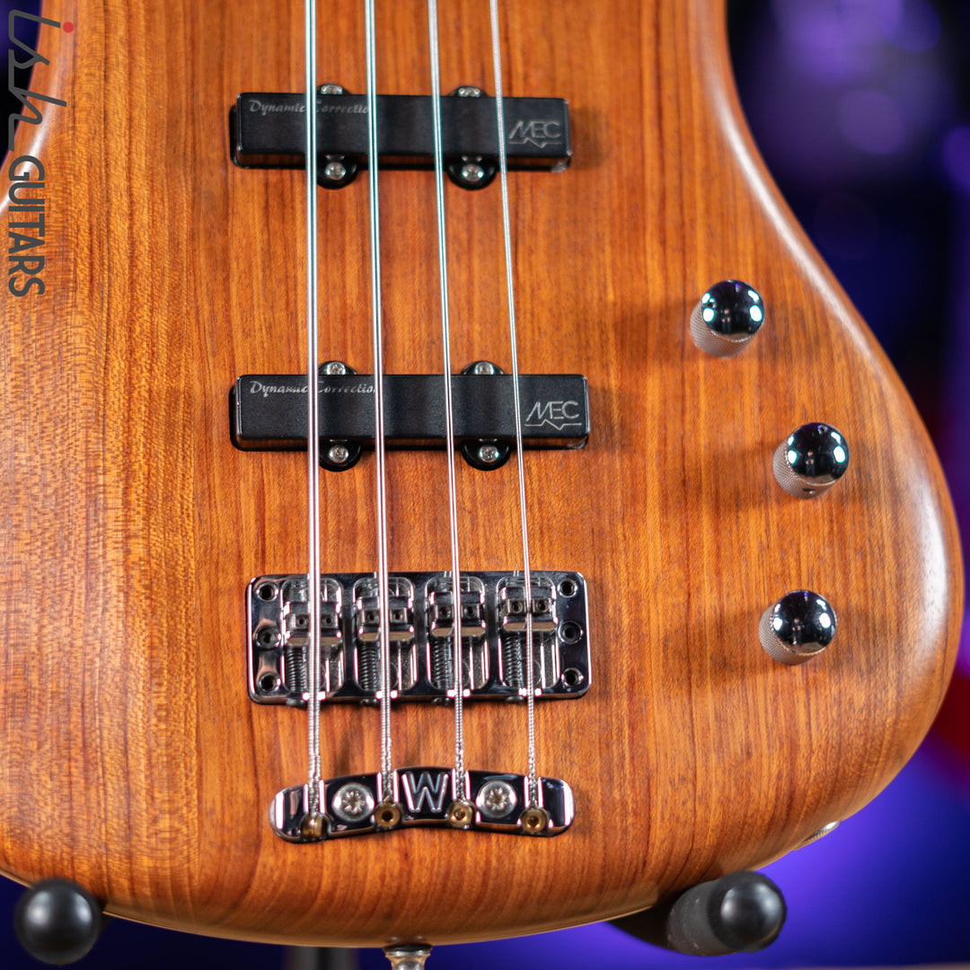 2004 Warwick Corvette Standard 4 Fretless Bass Natural
