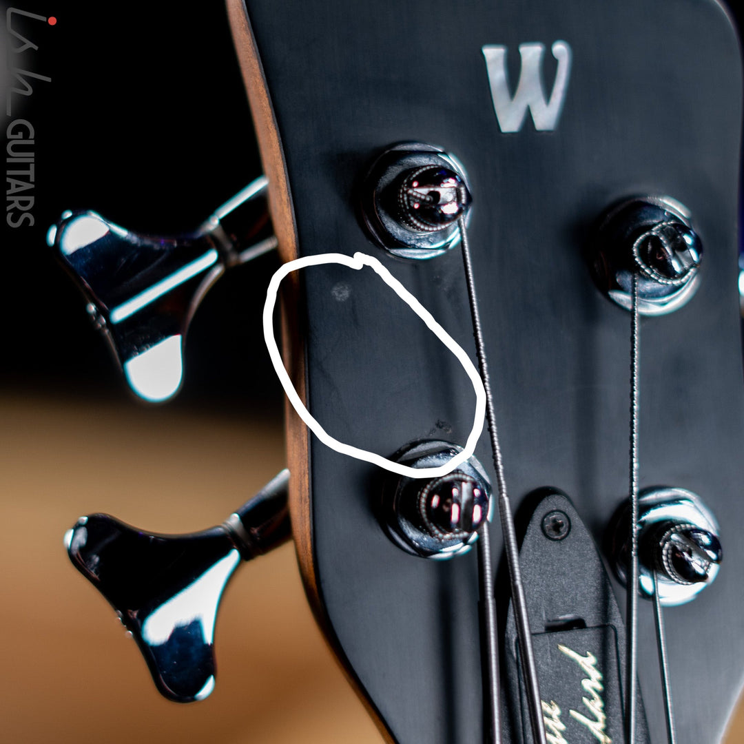 2004 Warwick Corvette Standard 4 Fretless Bass Natural