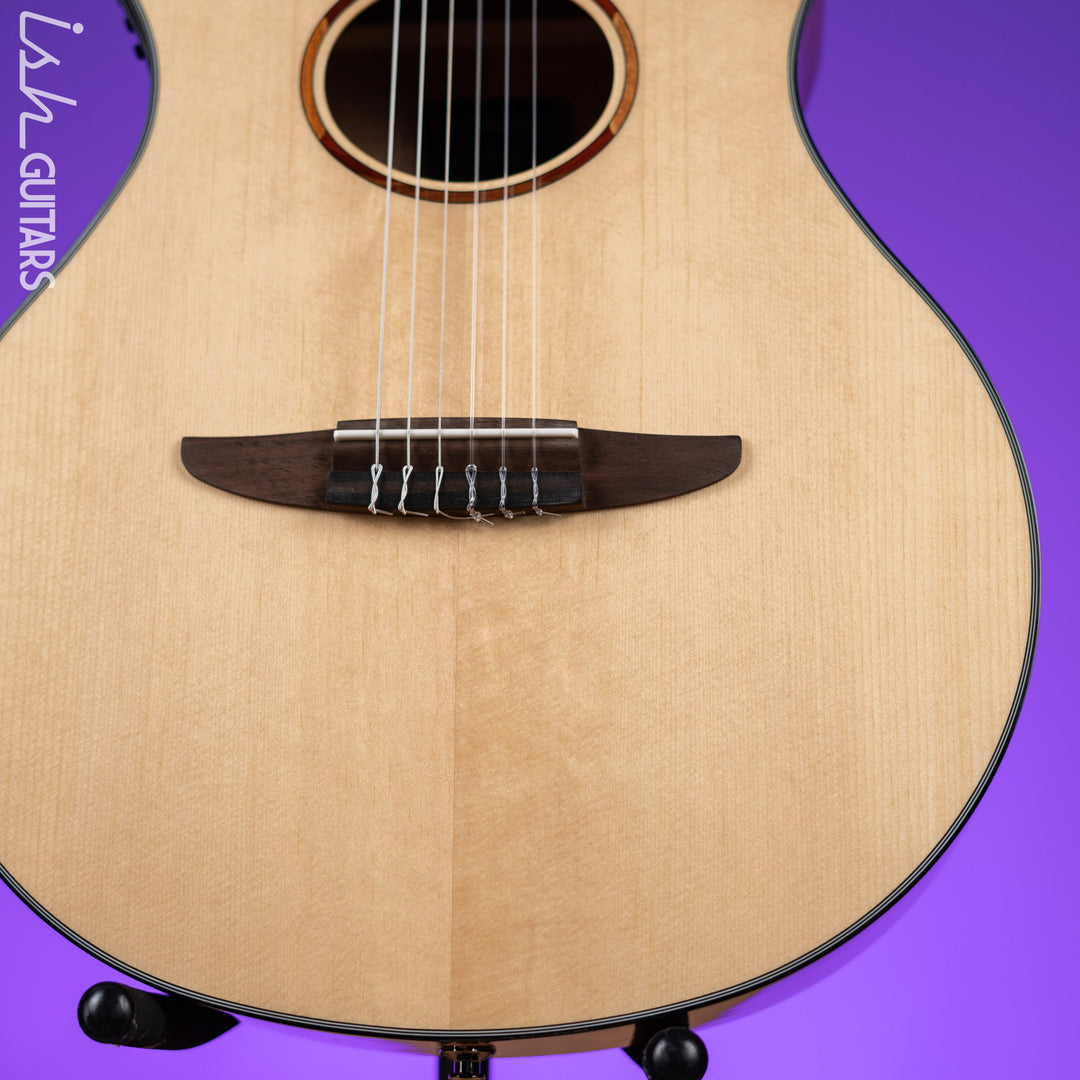 2022 Yamaha NTX1 Classical Cutaway Natural