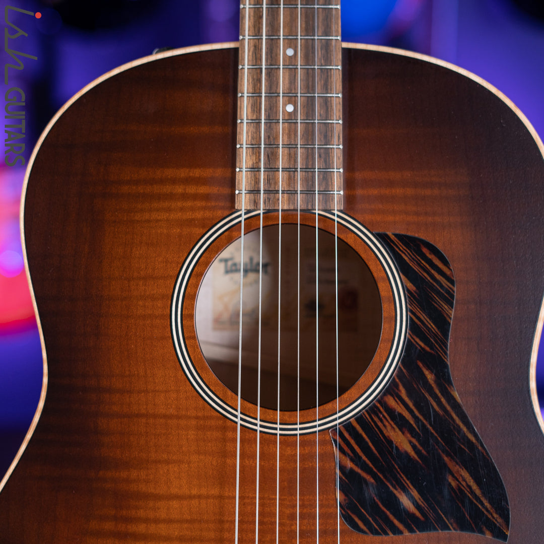 Taylor American Dream AD27e Flametop Acoustic-Electric Guitar