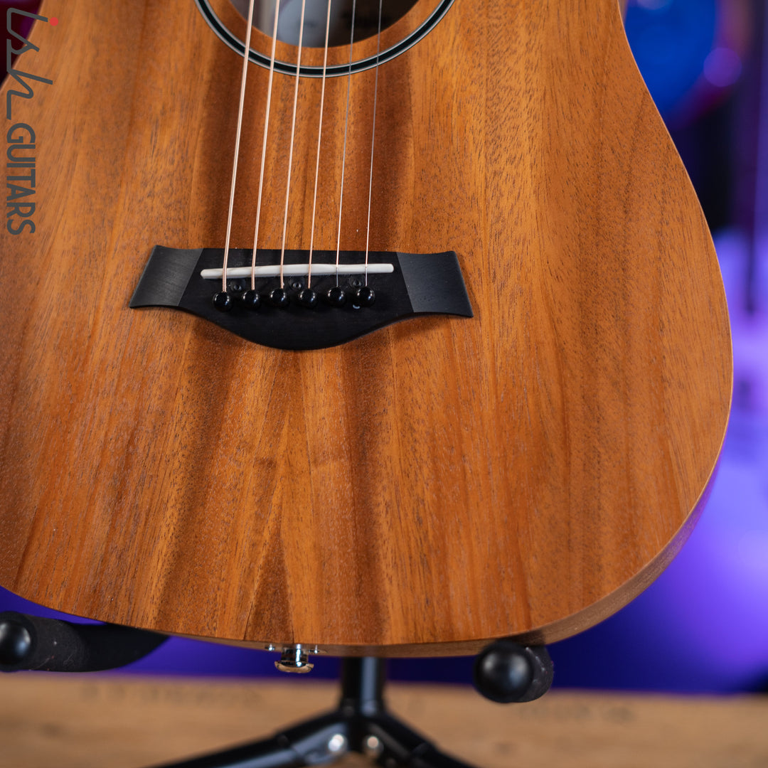 Taylor Baby Mahogany BT2e Acoustic-Electric Guitar Natural