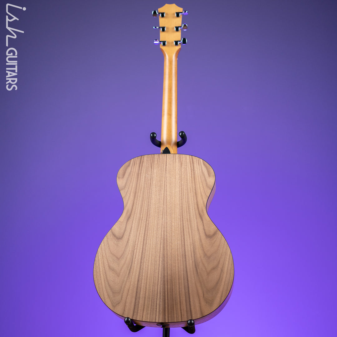 2022 Taylor 114e Acoustic-Electric Guitar Natural