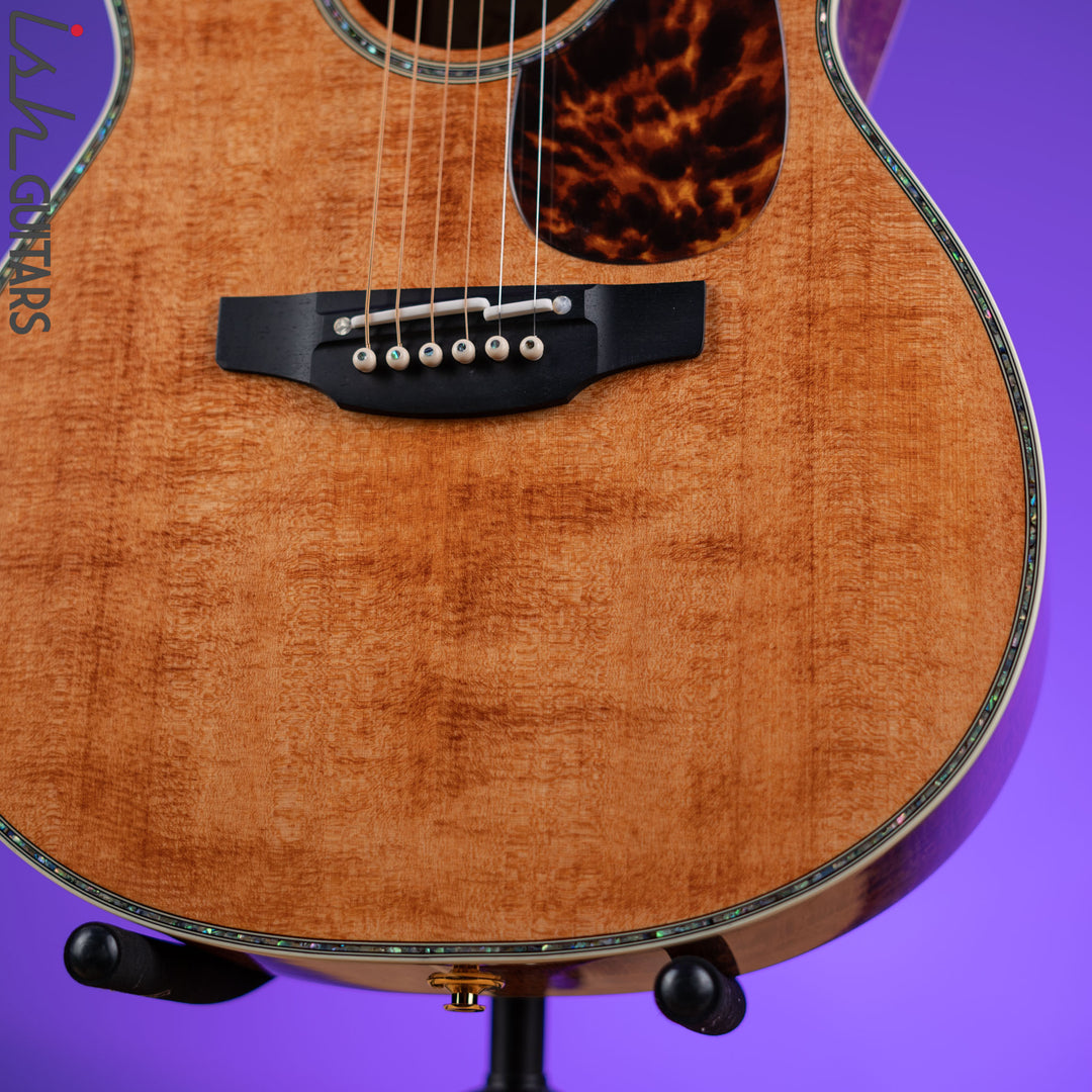 Takamine LTD2022 60th Anniversary Acoustic-Electric Guitar Natural Demo
