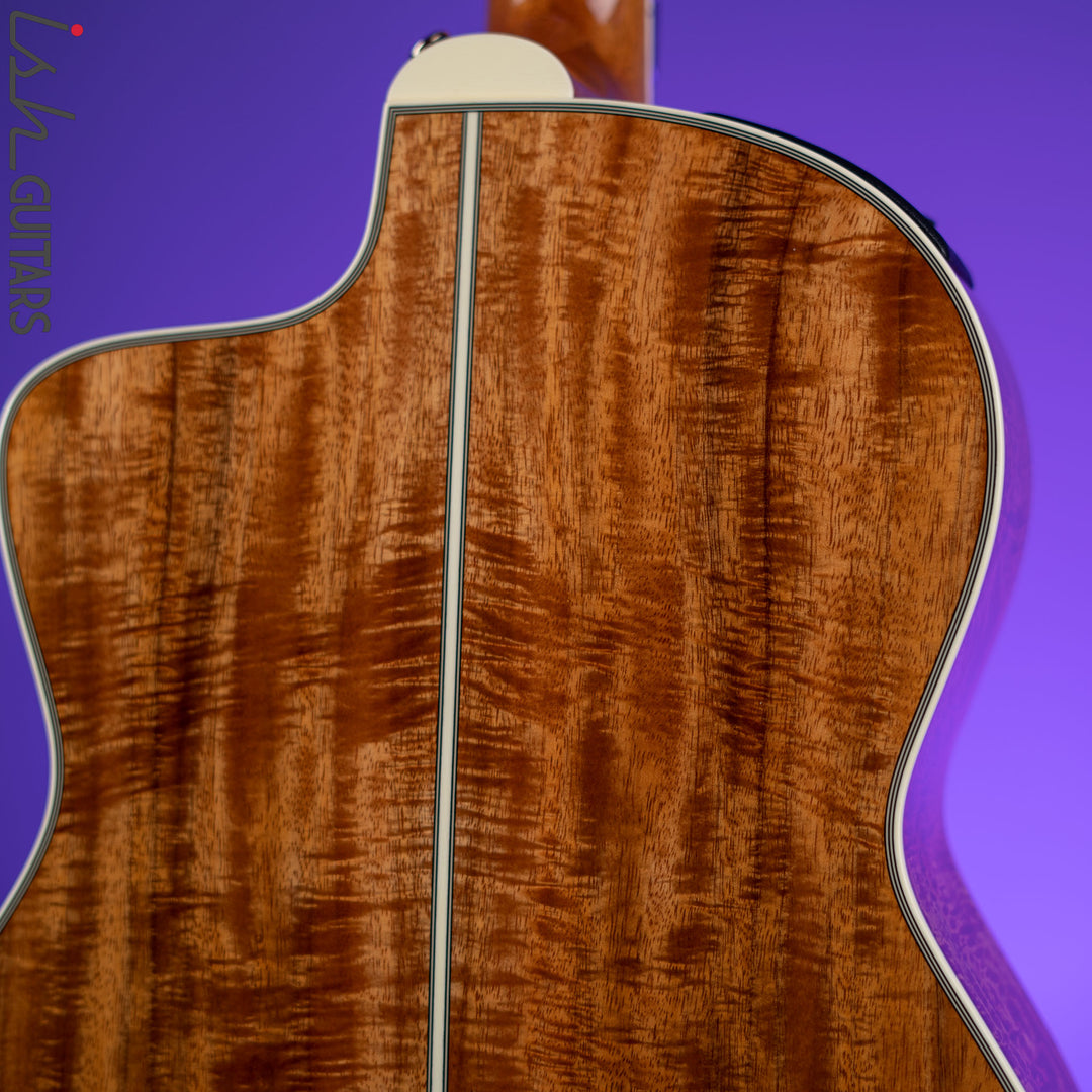 Takamine LTD2022 60th Anniversary Acoustic-Electric Guitar Natural Demo