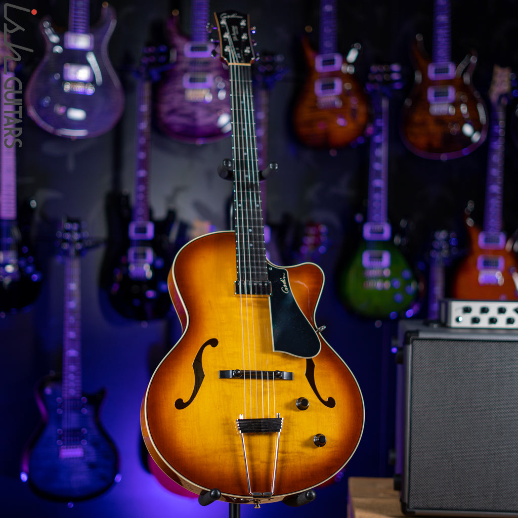 Godin 5th Avenue Jazz Sunburst HG SF