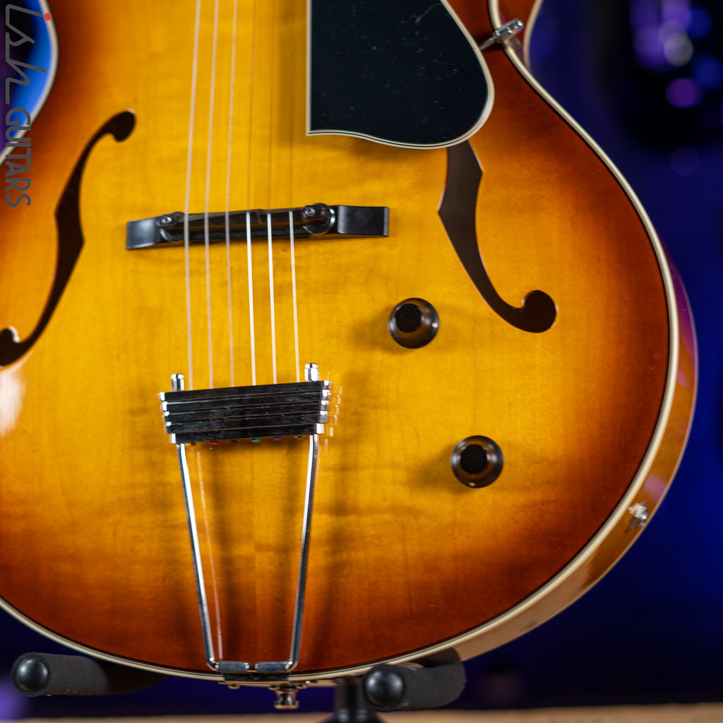 Godin 5th Avenue Jazz Sunburst HG SF