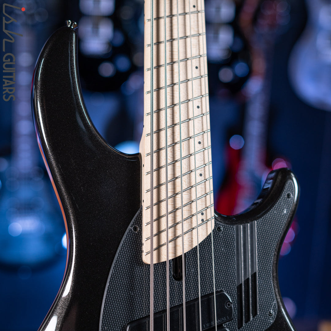 Dingwall NG-3 5-String Bass Metallic Black Gloss – Ish Guitars