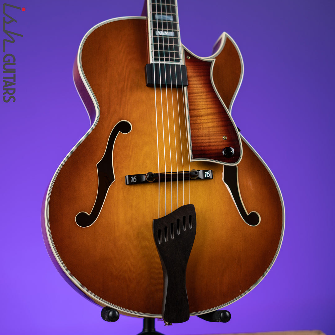 2006 Heritage Sweet 16 Hollowbody Archtop Almond Sunburst