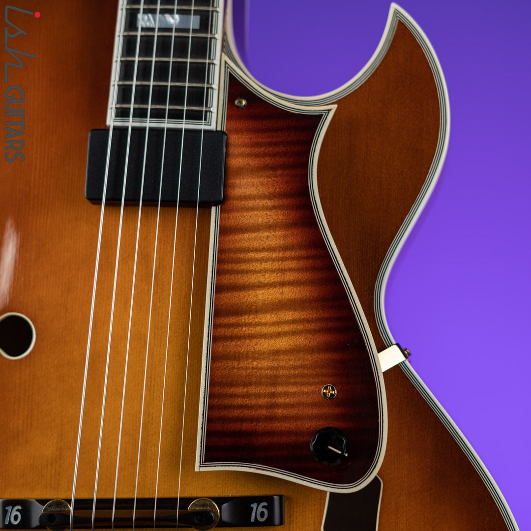 2006 Heritage Sweet 16 Hollowbody Archtop Almond Sunburst