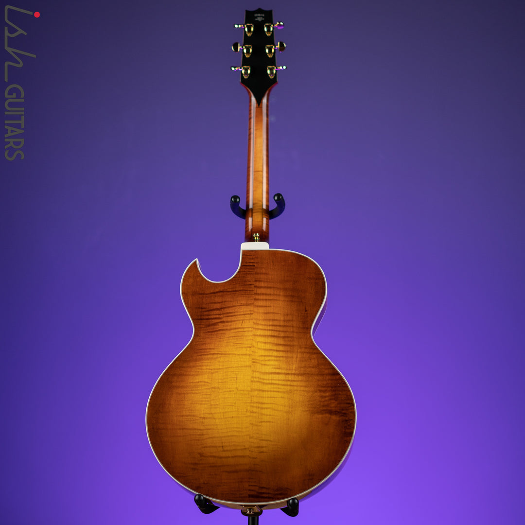 2006 Heritage Sweet 16 Hollowbody Archtop Almond Sunburst