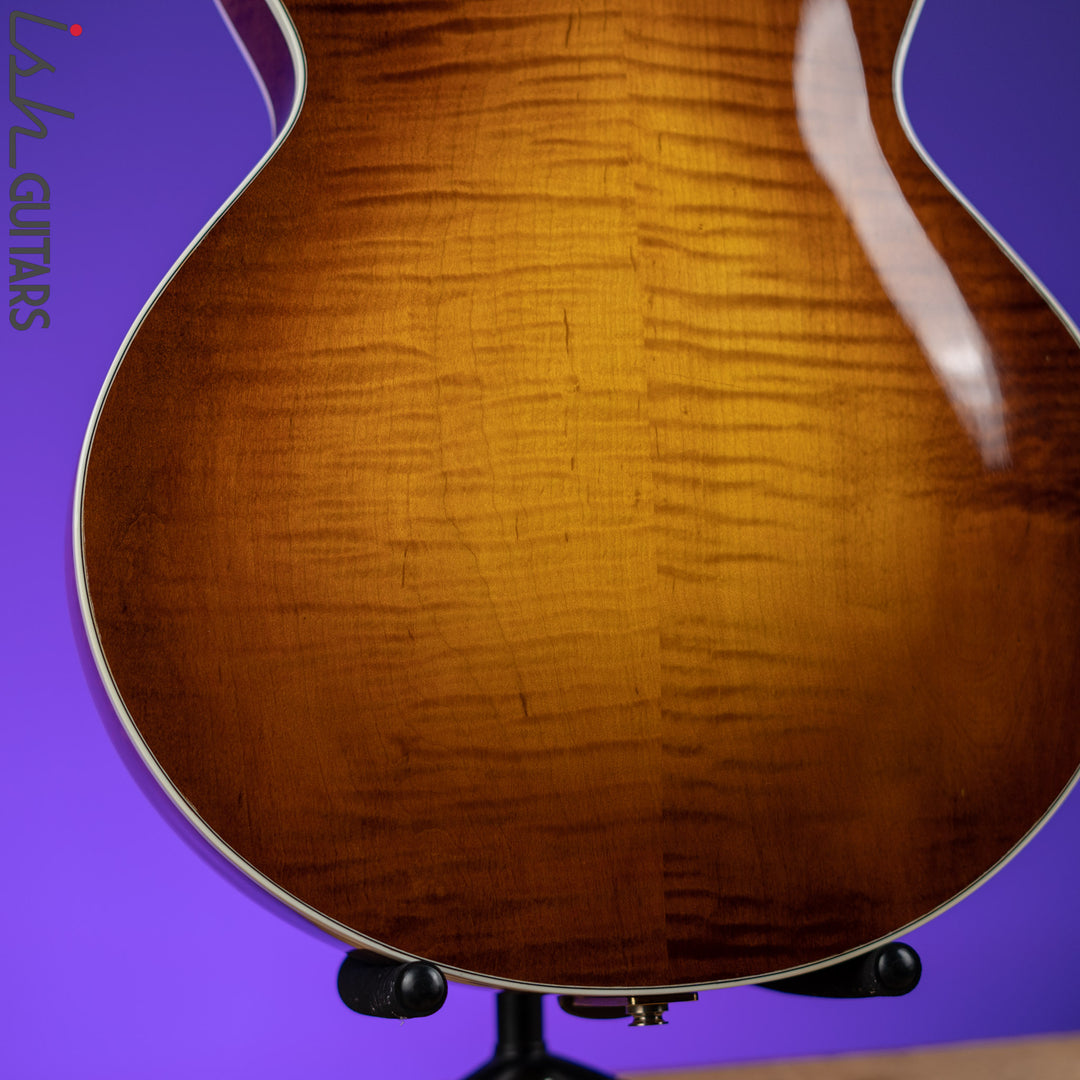 2006 Heritage Sweet 16 Hollowbody Archtop Almond Sunburst
