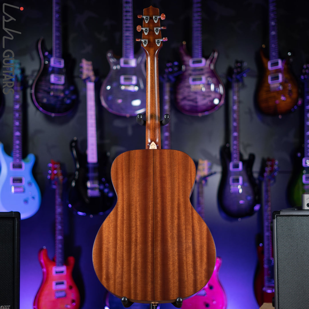 Takamine KC70 Kenny Chesney Signature Model Natural