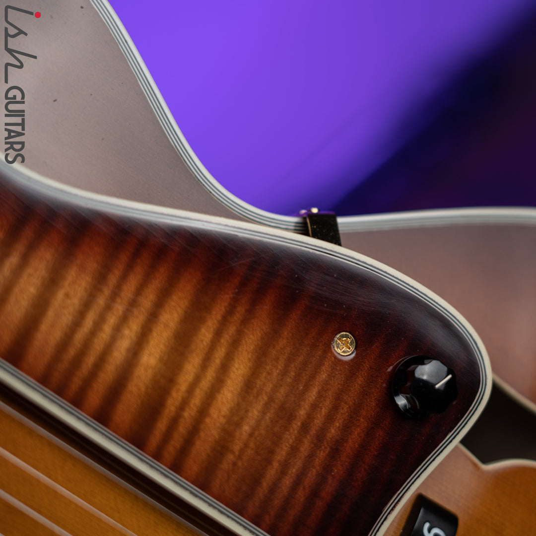 2006 Heritage Sweet 16 Hollowbody Archtop Almond Sunburst