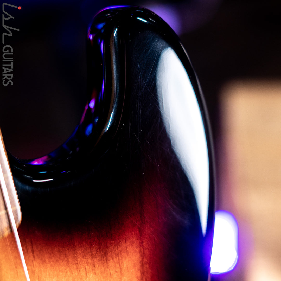 2018 Fender Tribute Series Jaco Pastorius 3-Color Sunburst
