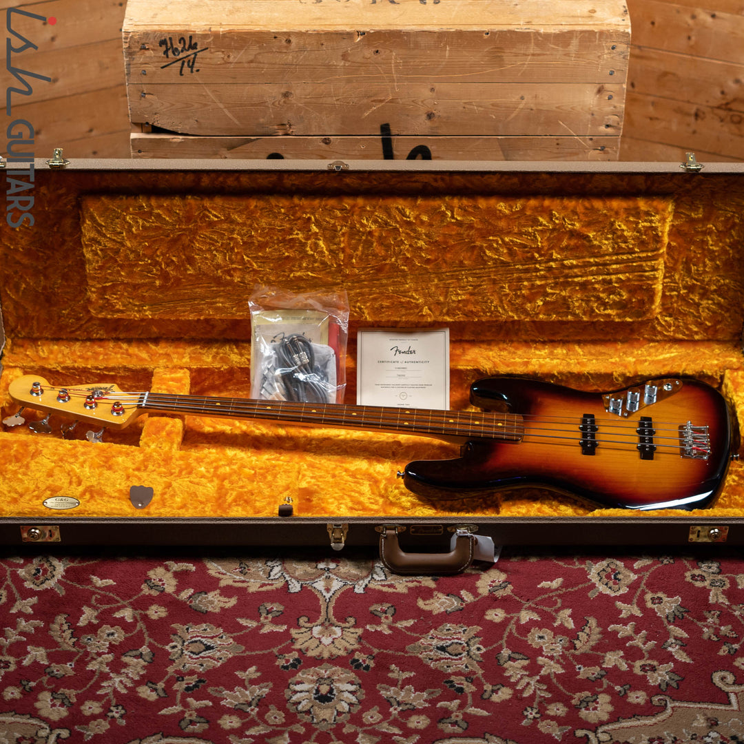 2018 Fender Tribute Series Jaco Pastorius 3-Color Sunburst