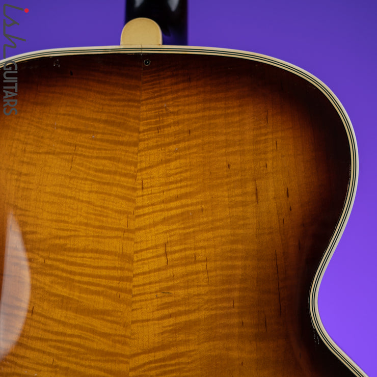 1940 D’Angelico Style B ArchTop Tobacco Burst