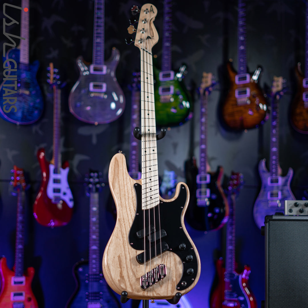 Dingwall Super P 4-String Bass Natural Ash Gloss – Ish Guitars