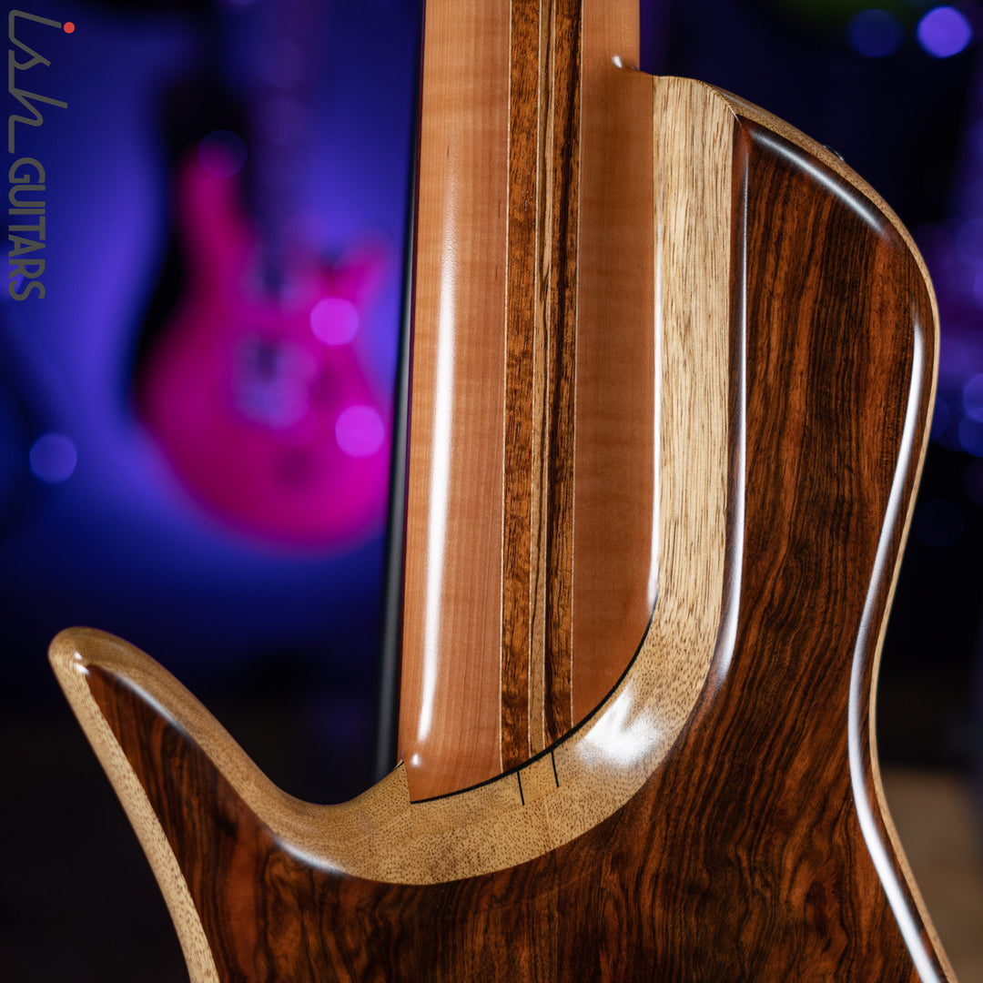 Benavente SCB Hollowbody Fretless 5 String Bass Natural