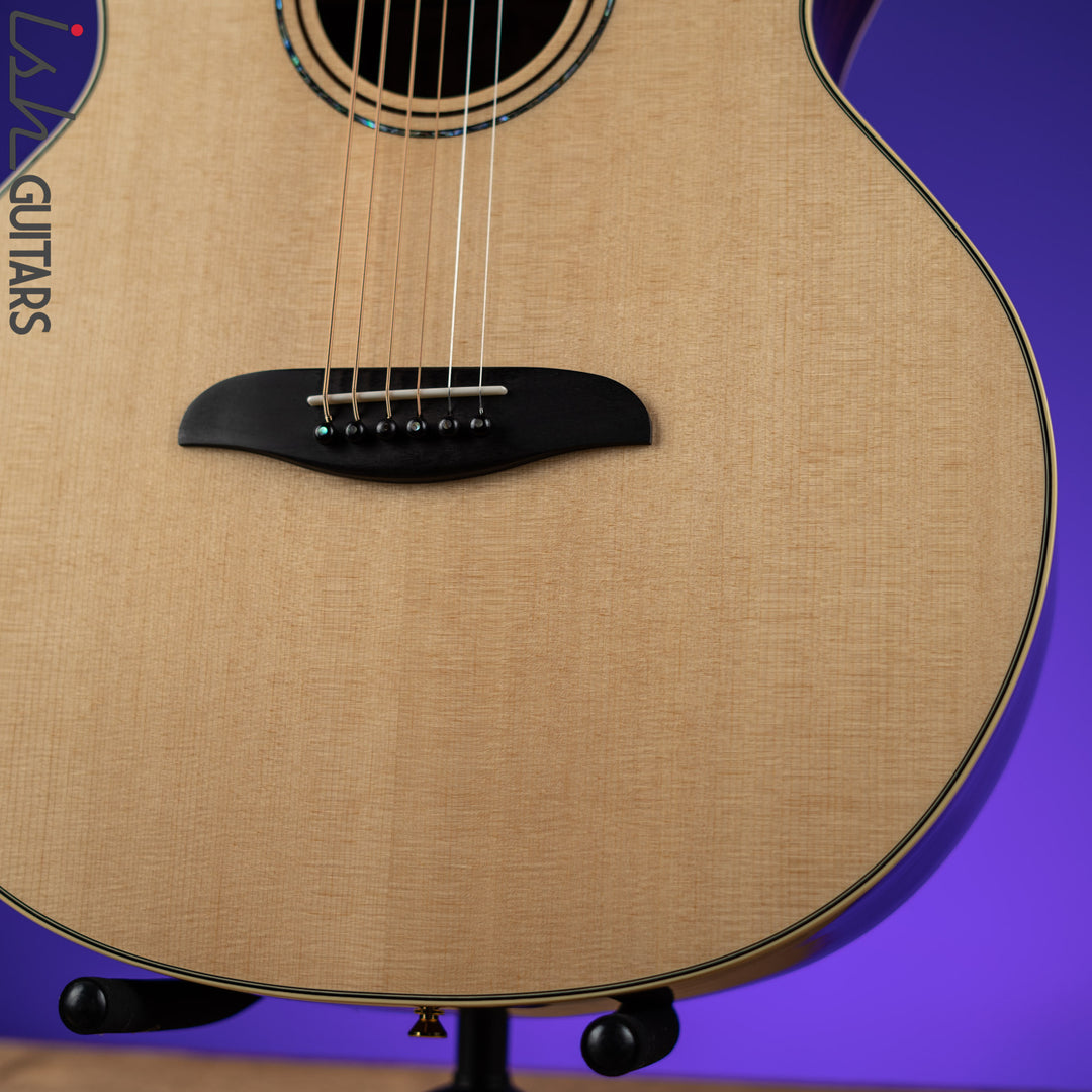 Alvarez Yairi YB70 Baritone Acoustic Guitar Natural