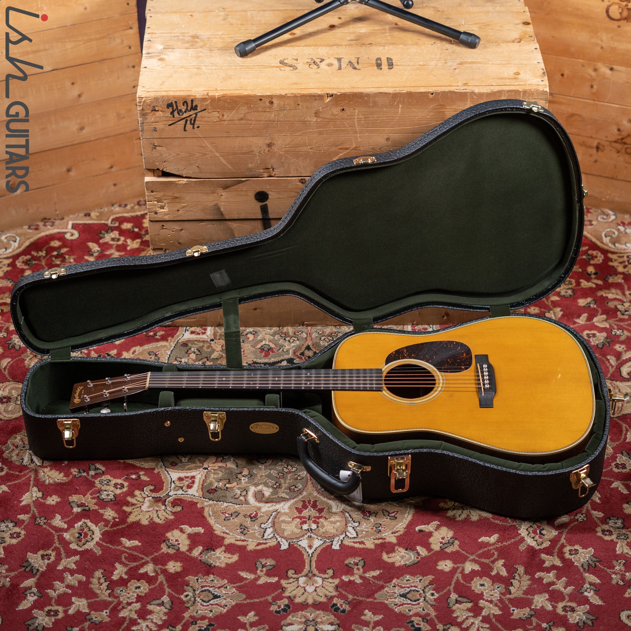 2021 Martin D28 Authentic 1937 VTS Aged – Ish Guitars