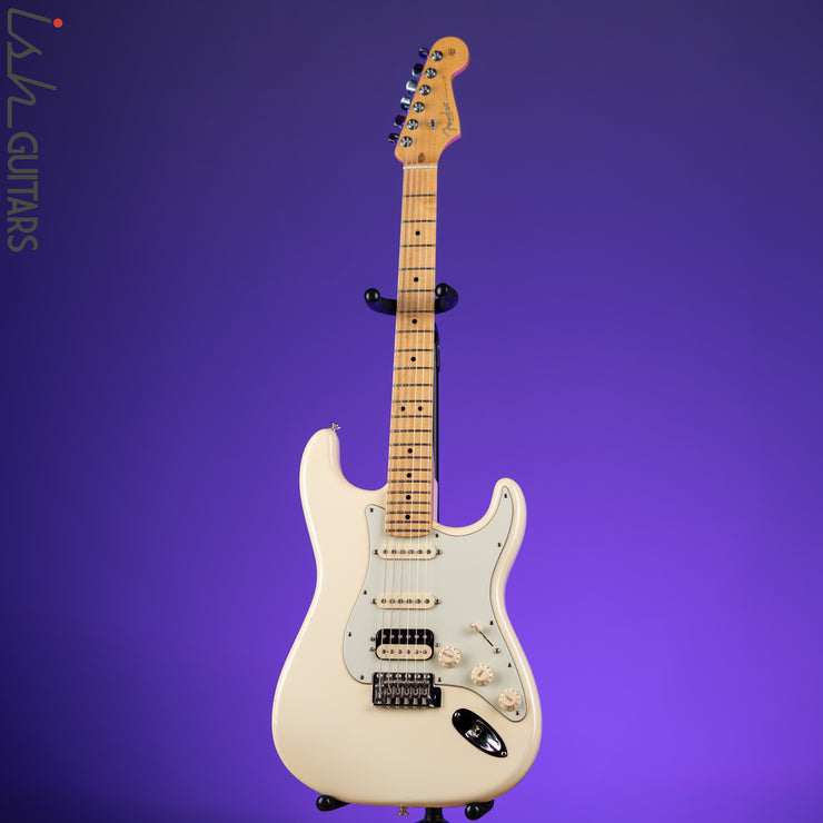 2015 Fender American Professional Stratocaster Shawbucker Olympic White
