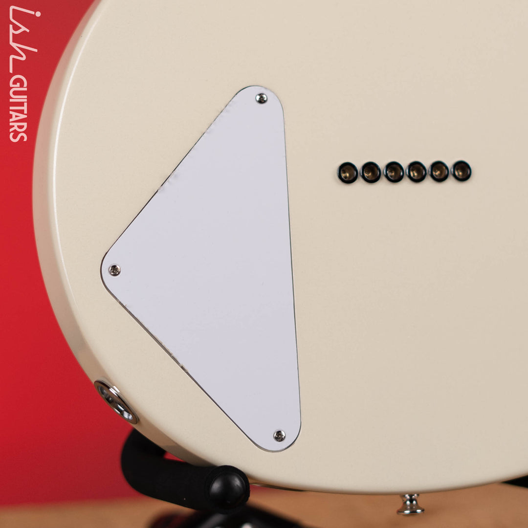 Harmony Standard Rebel Electric Guitar Pearl White Demo
