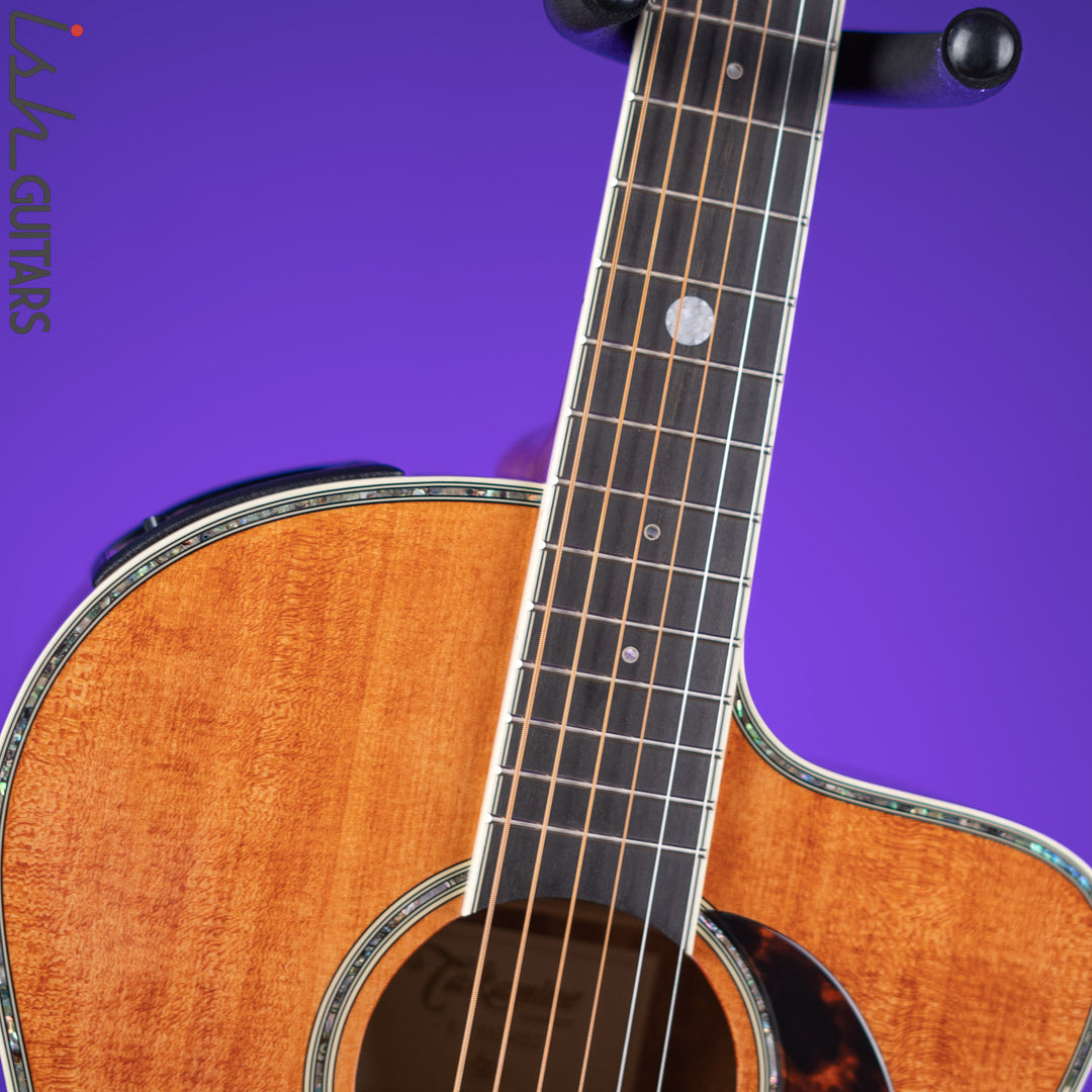 Takamine LTD 2022 60th Anniversary Acoustic-Electric Guitar Natural