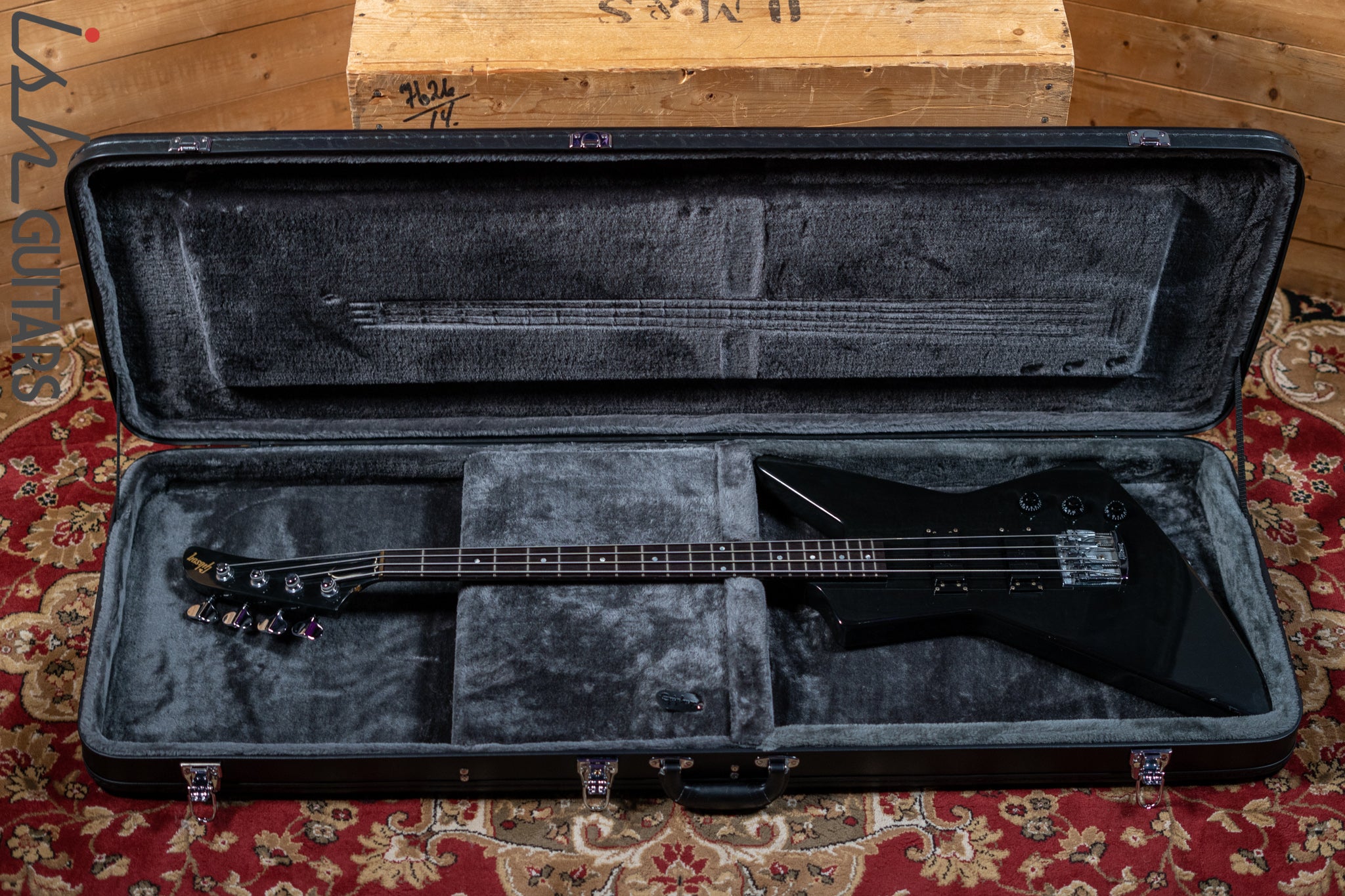 1986 Gibson Explorer Bass Black – Ish Guitars
